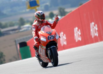 LORIS CAPIROSSI