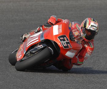 LORIS CAPIROSSI