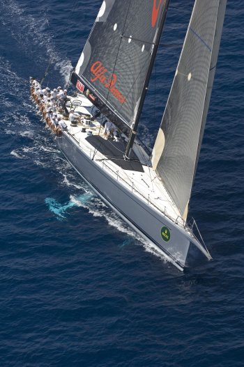 ALFA ROMEO SUPER MAXI YACHT