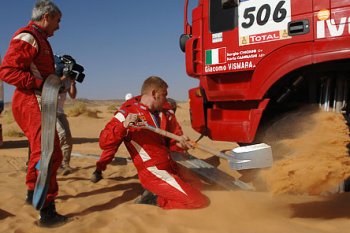 IVECO TRAKKER - 2006 DAKAR RALLY