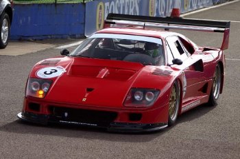 FERRARI F40 GT