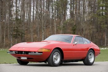 FERRARI 365 GTB/4 DAYTONA