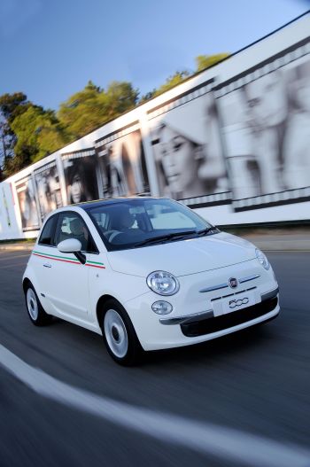 FIAT 500 LOUNGE