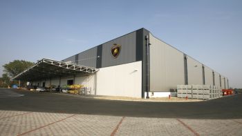 AUTOMOBILI LAMBORGHINI LOGISTICS CENTRE