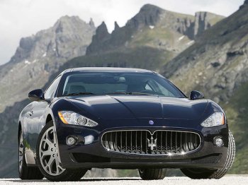 MASERATI GRANTURISMO