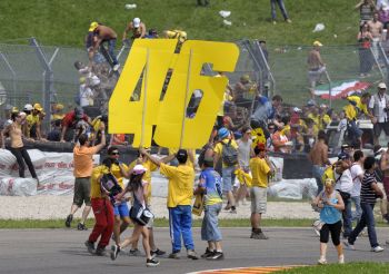 VALENTINO ROSSI - FIAT YAMAHA TEAM