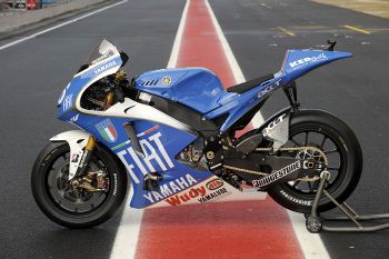 VALENTINO ROSSI - FIAT YAMAHA TEAM - AZZURRI LIVERY