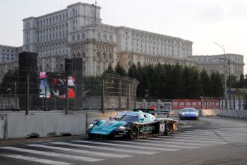 VITAPHONE RACING MASERATI MC12