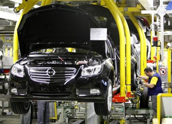 OPEL INSIGNIA ASSEMBLY LINE