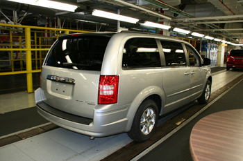 CHRYSLER GRAND VOYAGER - WINDSOR ASSEMBLY PLANT, ONTARIO, CANADA