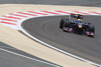 TORO ROSSO STR4 FERRARI - 2009 BAHRAIN GRAND PRIX