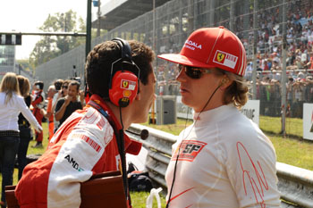 KIMI RAIKKONEN AND ANDREA STELLA - 2009 ITALIAN GRAND PRIX, MONZA