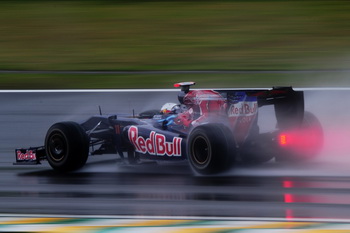 TORO ROSSO STR4 FERRARI - INTERLAGOS QUALIFYING 2009