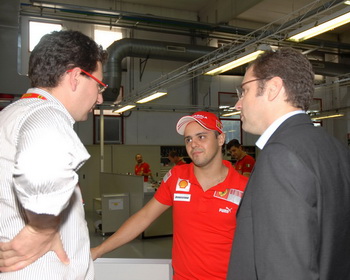 FELIPE MASSA AND STEFANO DOMENICALI AT MARANELLO, 5TH OCTOBER 2009