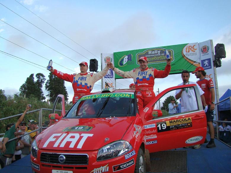 LUIS TEDESCO/RAPHAEL FURTADO - FIAT PALIO 1.8 R - 2009 RALLY INTERNACIONAL DE CURITIBA