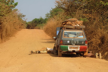FIAT PANDA 4X4 - THE ADVENTURISTS AFRICA RALLY 2010