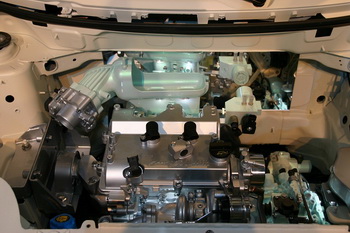 FIAT POWERTRAIN TWIN AIR 900CC SGE TURBO 2-CYLINDER