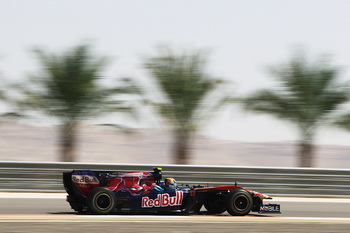 TORO ROSSO STR5 FERRARI - FRIDAY FREE PRACTICE BAHRAIN