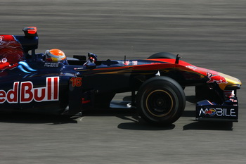 TORO ROSSO STR5 FERRARI - FRIDAY FREE PRACTICE BAHRAIN