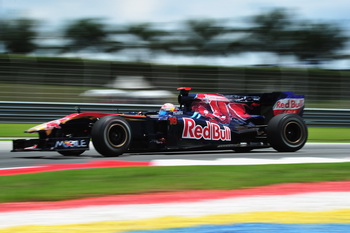 SCUDERIA TORO ROSSO - 2010 MALAYSIAN GRAND PRIX