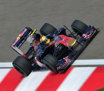 TORO ROSSI - FERRARI STR5 - 2010 CHINESE GRAND PRIX