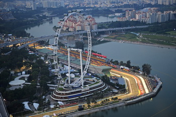 FERRARI F10 - NIGHT PRACTICE SINGAPORE