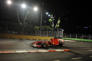 FERRARI F10 - SINGAPORE GRAND PRIX, QUALIFYING