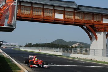 FERRARI F10 - FRIAY PRACTICE KOREA INTERNATIONAL CIRCUIT 2010