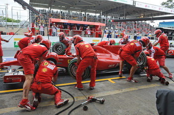 FERRARI F10 - QUALIFYING 2010 BRAZILIAN GRAND PRIX INTERLAGOS