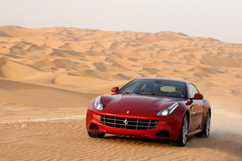 FERRARI FF