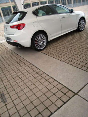 ALFA ROMEO GIULIETTA - GIULIETTA EXPERIENCE - LINGOTTO FIERE - 2011