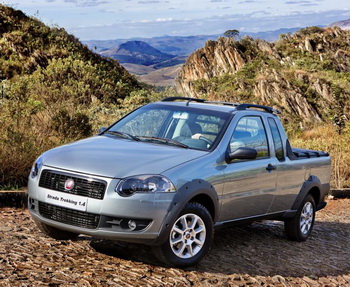 FIAT STRADA TREKKING 1.4