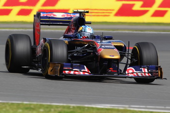 SCUDERIA TORO ROSSO FERRARI STR6 - 2011 BRITISH GRAND PRIX, QUALIFYING