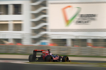 SCUDERIA TORO ROSSO FERRARI STR6 - 2011 INDIAN GRAND PRIX, BUDDH