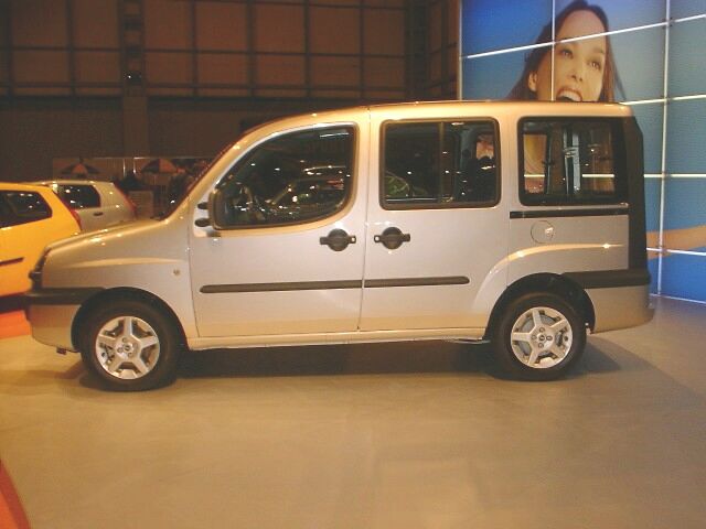 Fiat Doblo JTD ELX at the Birmingham Motor Show