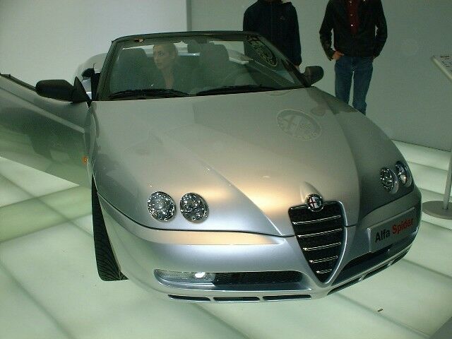 Alfa Romeo Spider at the 2003 Bologna Motor Show