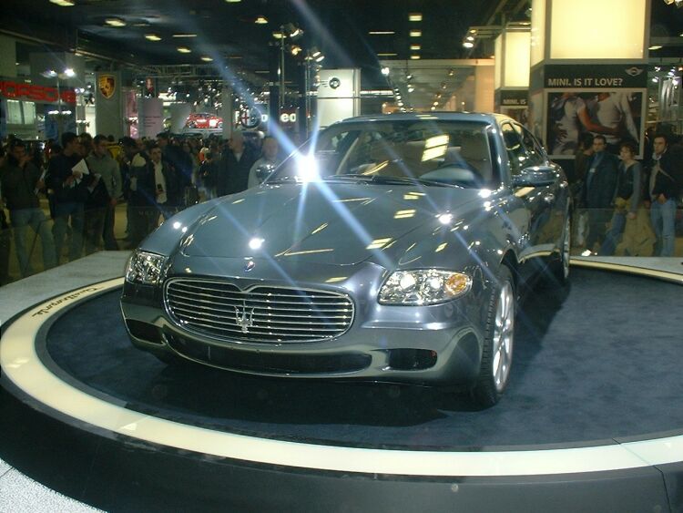 Maserati Quattroporte at the 2003 Bologna Motor Show