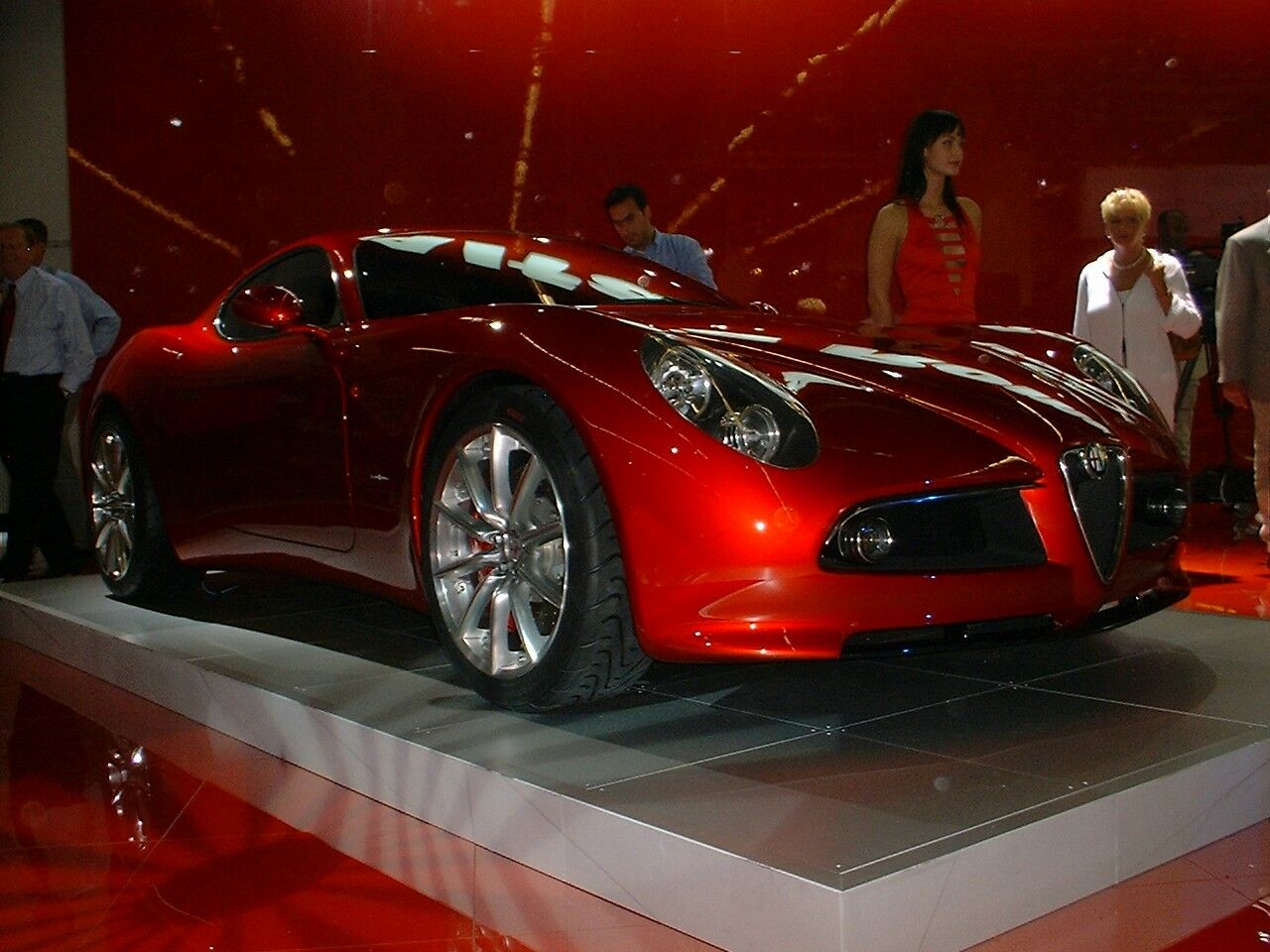 Alfa Romeo 8c Competizione is unveiled at the 2003 Frankfurt Motor Show