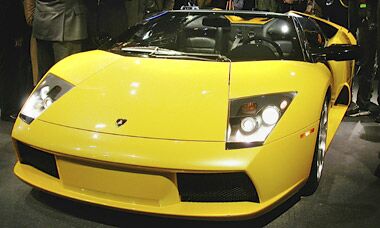 Lamborghini Murcielago Roadster at the 2003 Detroit Motor Show, click here to enlarge