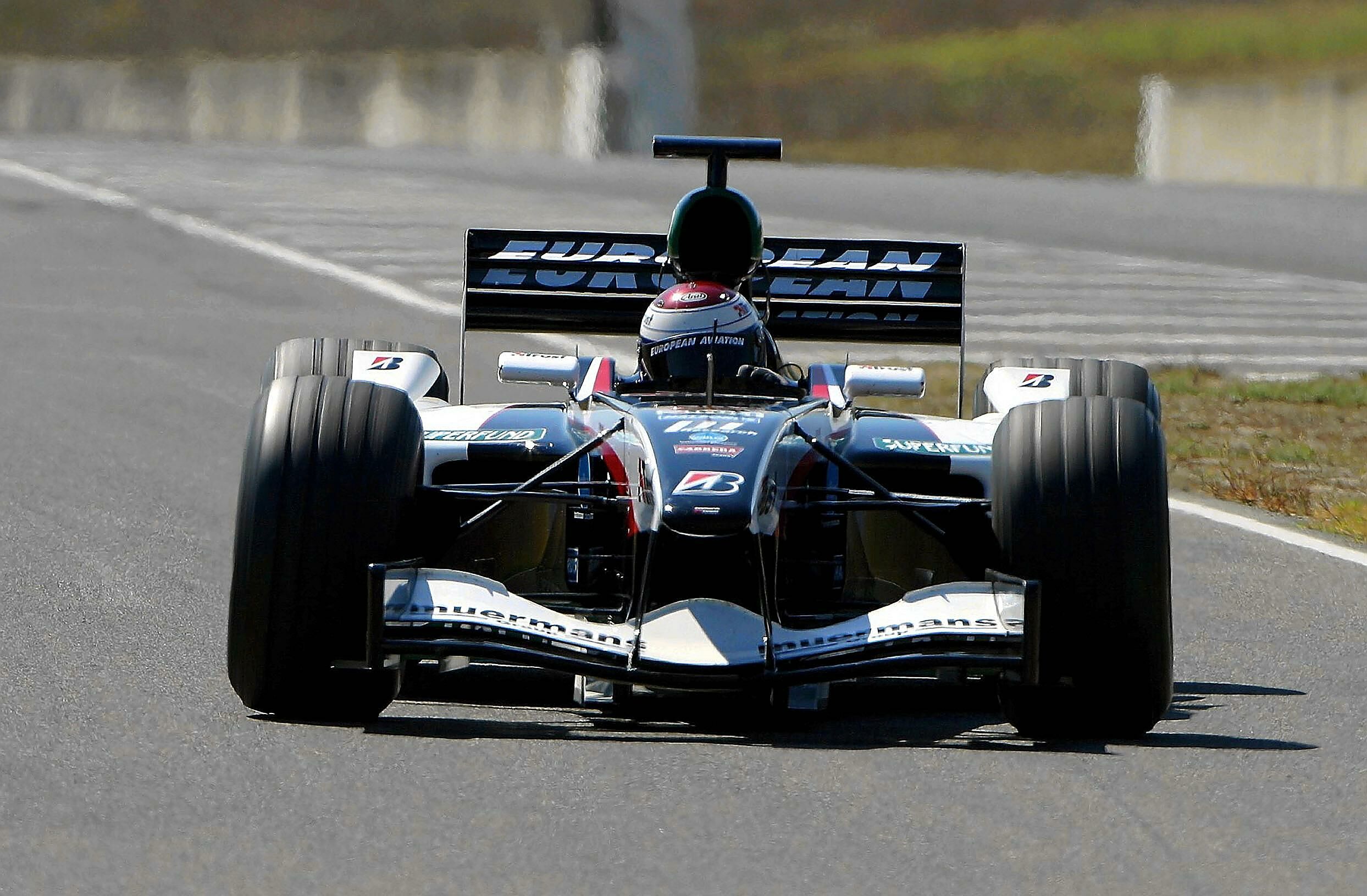 Minardi Cosworth PS04 tests at Mugello