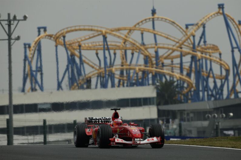 Rubens Barrichello on his way to pole position at Suzuka