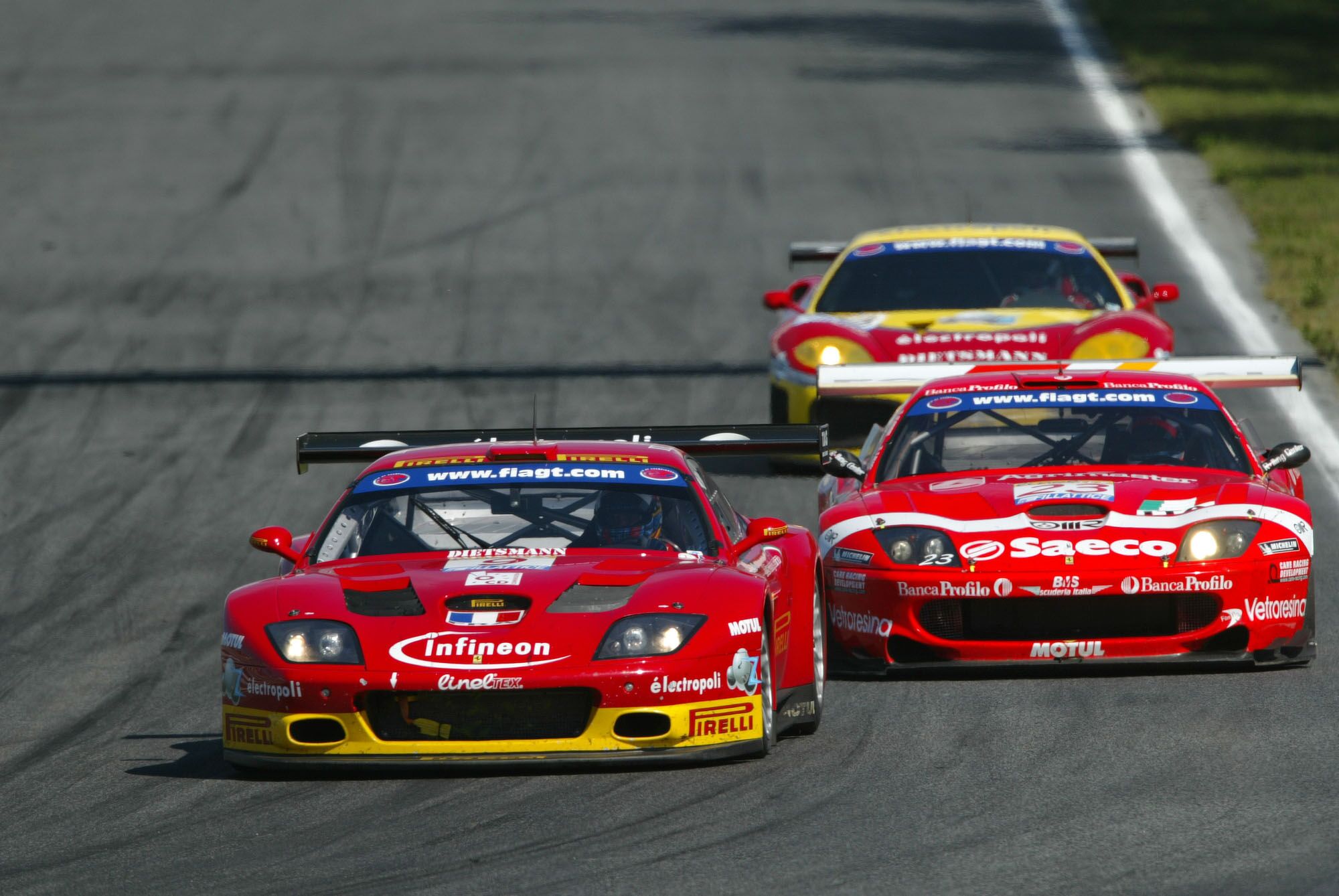 The no9 JMB Racing Ferrari 575GTC of Babini and Peter leads the no23 BMS Italia Ferrari of Biagi and Bobbi at Estoril