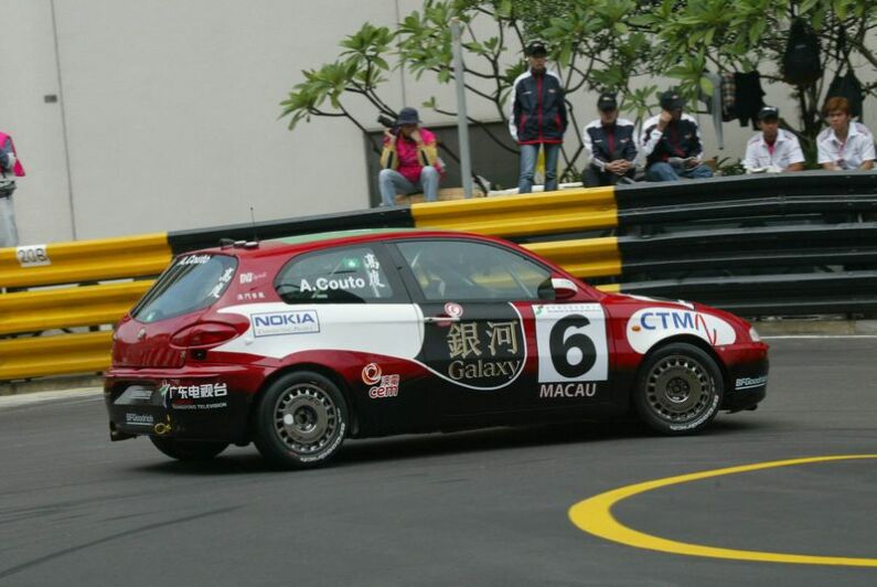 Andre Couto at Macau in the Alfa Romeo 147