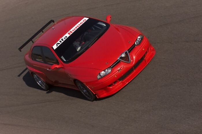 the Autodelta Alfa Romeo team undertaking pre-season testing with the revised Alfa Romeo 156GTA SuperTouring 2000