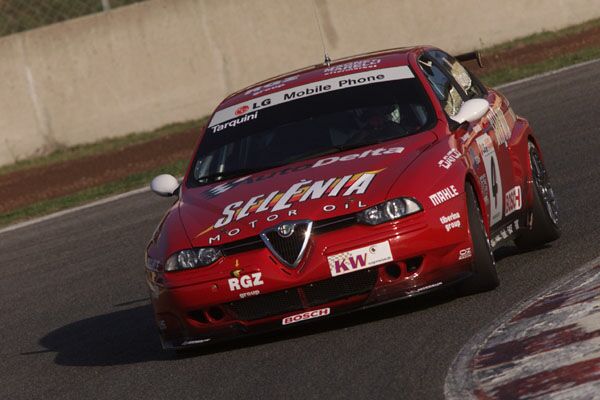 Gabriele Tarquini on his way to victory in race one