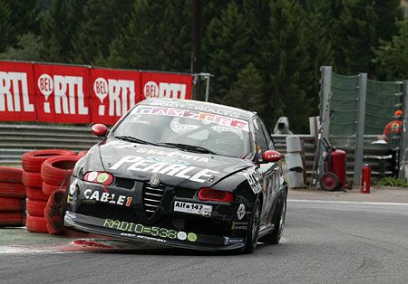 Alfa 147GTA Cup action from Spa