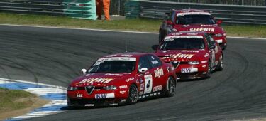 Gabriele Tarquini leads the Alfa Romeo train at Estoril