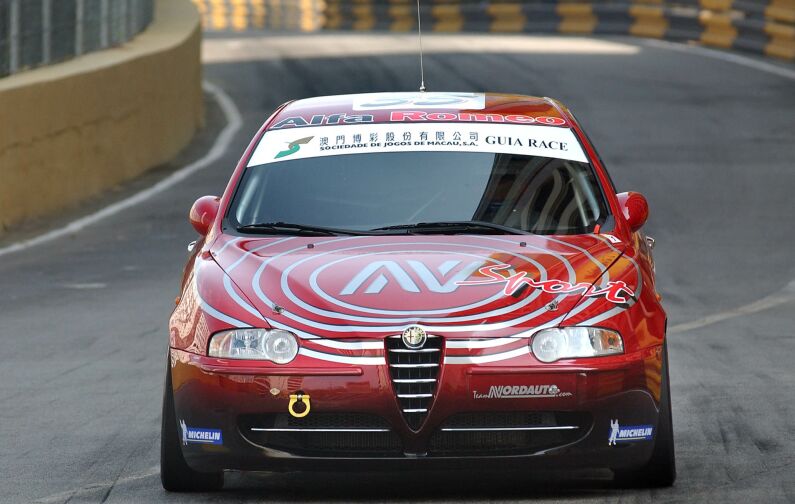 Alfa Romeo 147 at the 2002 Macau Grand Prix