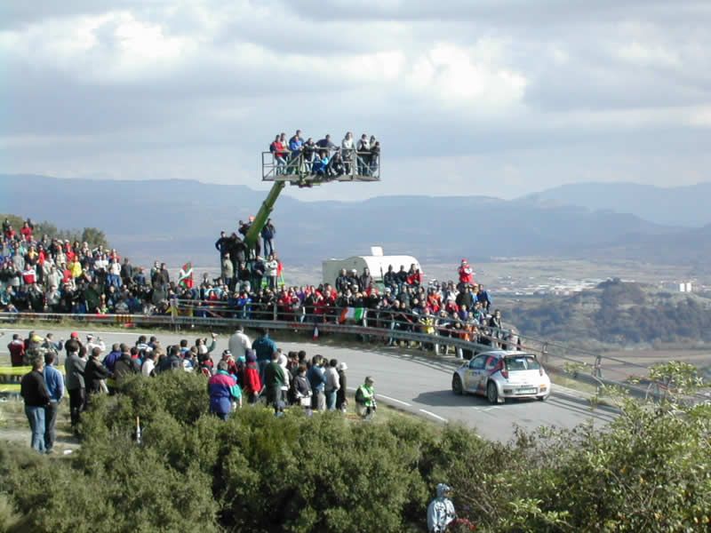 Fiat Punto Abarth RallyS1600 in action on the Catalunya Rally