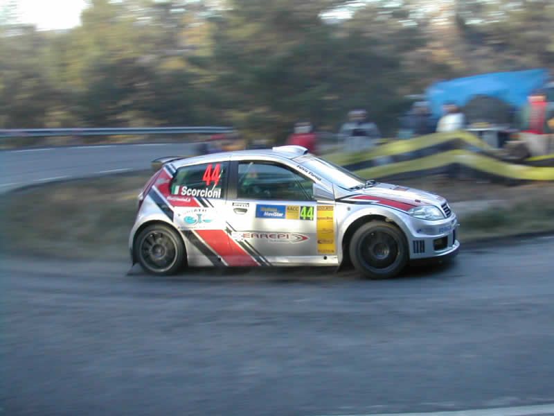 Fiat Punto Abarth RallyS1600 in action on the Catalunya Rally